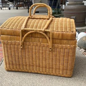 Vintage wicker picnic basket
